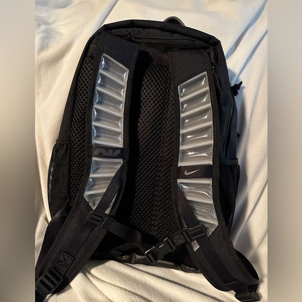 NEW NIKE UTILITY HEAT BLACK BACKPACK